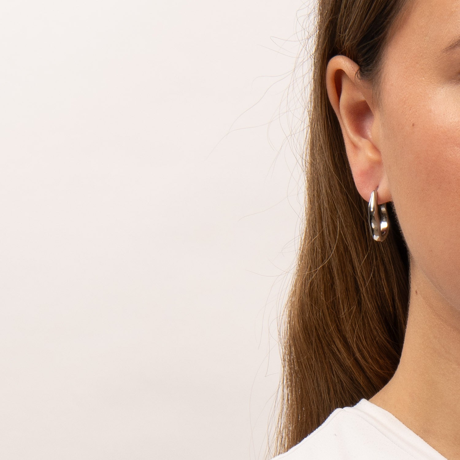 DETAIL253942
